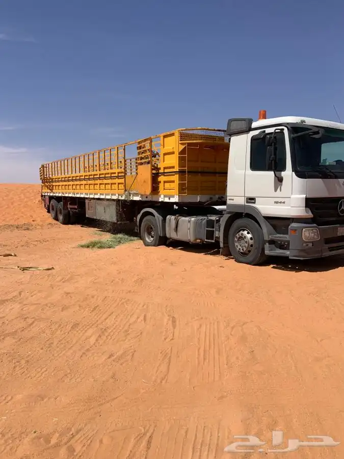 تريلات لنقل البل 0