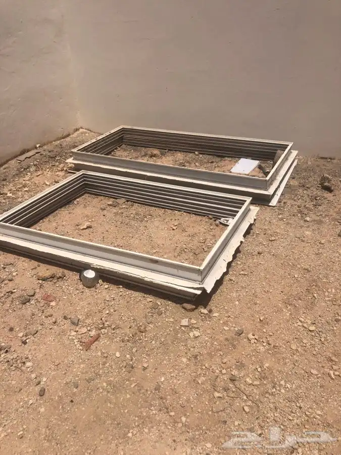 شبابيك اخوات الجدد مع حلوقهن 1