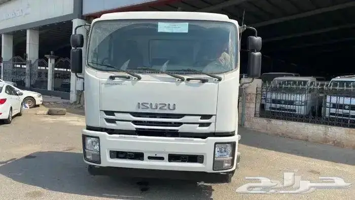 دينه ايسوزو 13 طن وزن اجمالي 18 طن شاسية طويل 7.18م 1