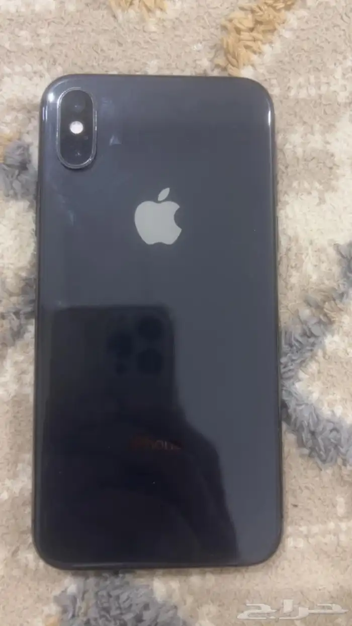 ايفون XS اسود 256 نظيف وكالة 1
