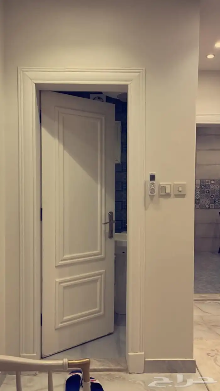 شقه للبيع حي العارض 21