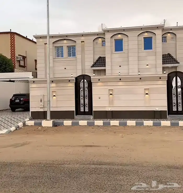 مشرف بناء 0