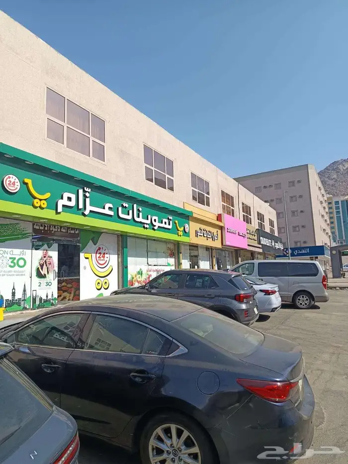 شقة 5 غرف للبيع بطحاء قريش المطبخ مجهز بالكامل 13