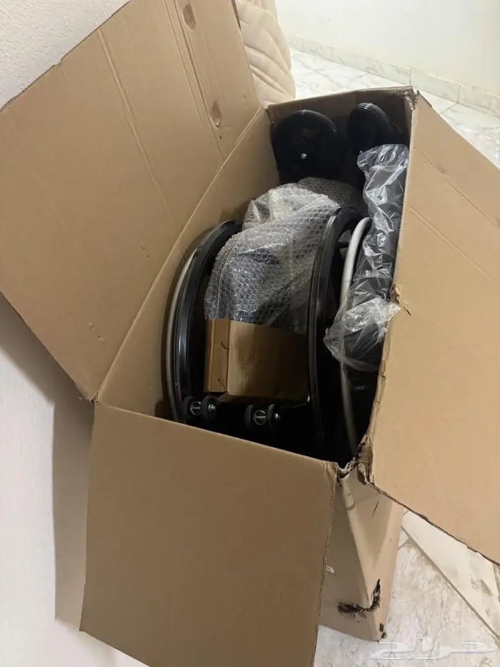 للبيع عربة معاقين جديده 3