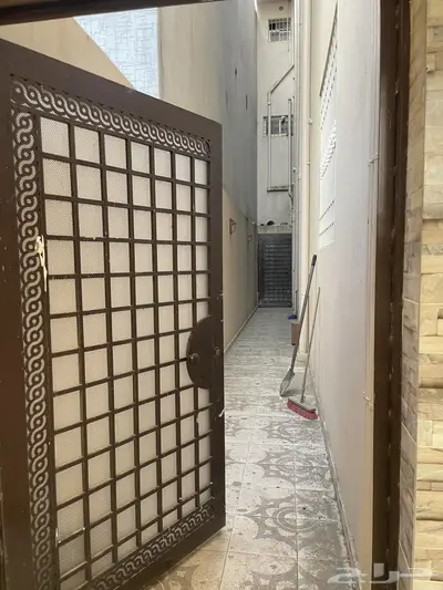 عمارة مكونة من فله واستراحة وشقتين والتفاصيل في التعليقات 39