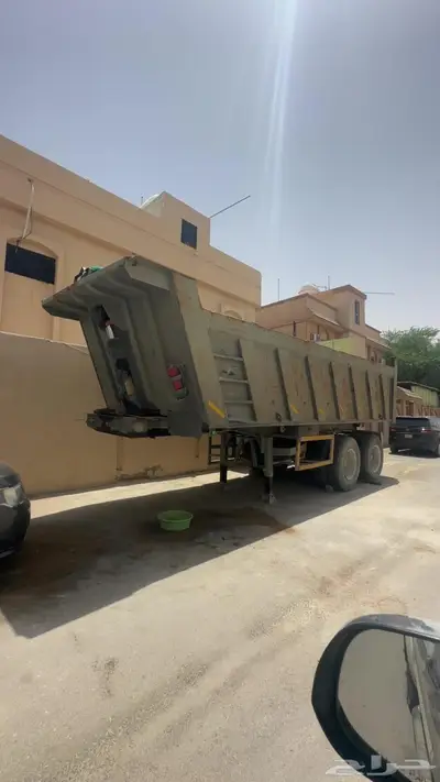 صندوق قلاب للايجار 1