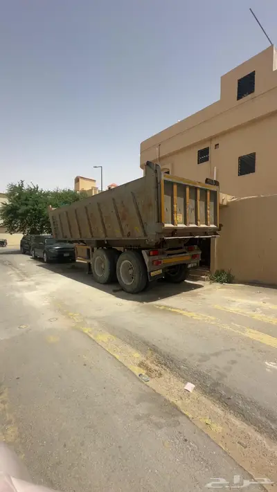 صندوق قلاب للايجار 2