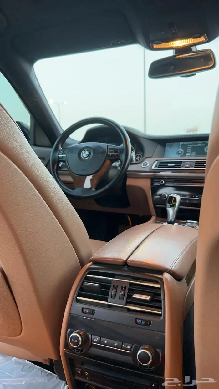 بي ام دبليو 730 الفئة السابعة موديل 2011 5