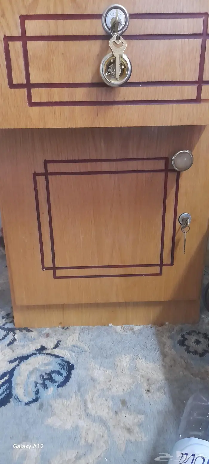 نجار ابواب وغرف نوم وديكورات 2