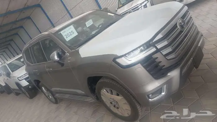 تويوتا لاندكروزر VXR 2025 2