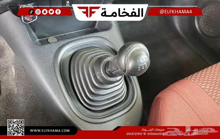 تويوتا هايلوكس GLX غمارتين موديل 2018 10