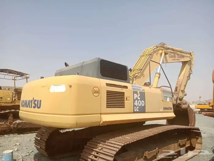 بوكلين كوماتسو  الحالة   ممتاز جدا 0