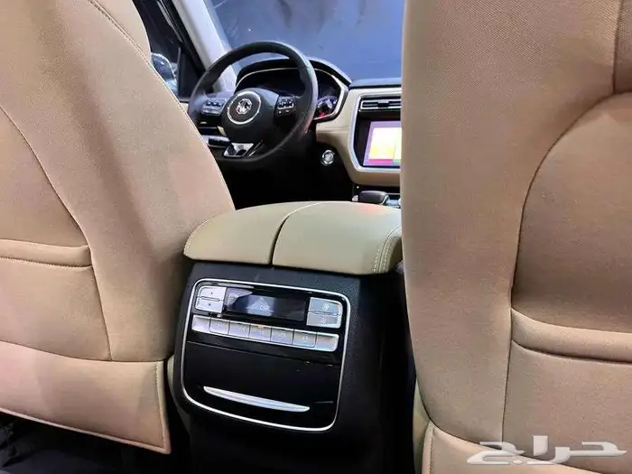 ام جي RX8 موديل 2023 كيشها والا قسطها مع خالد للسيارت 20