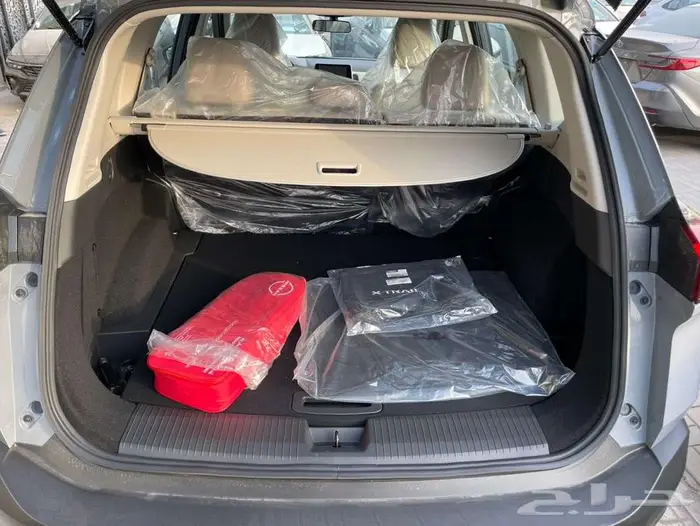 نيسان اكستريل 2025 5مقاعد كاش قسط ايجار منتهي بالتمليك 4