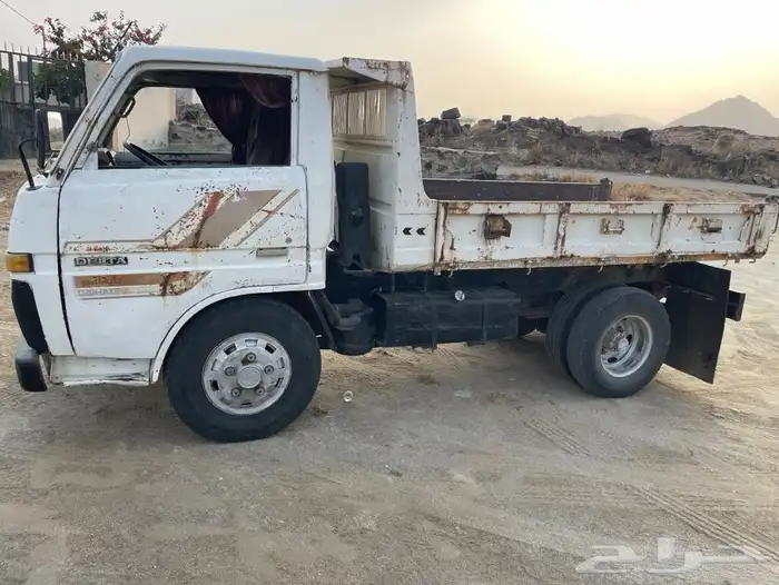قلاب ديهاتسو موديل 84 1