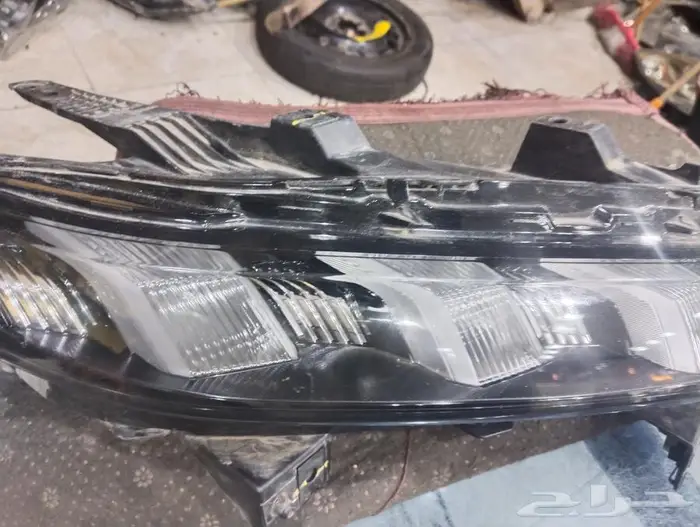 ليد سوزوكي فرونكس 2024 1