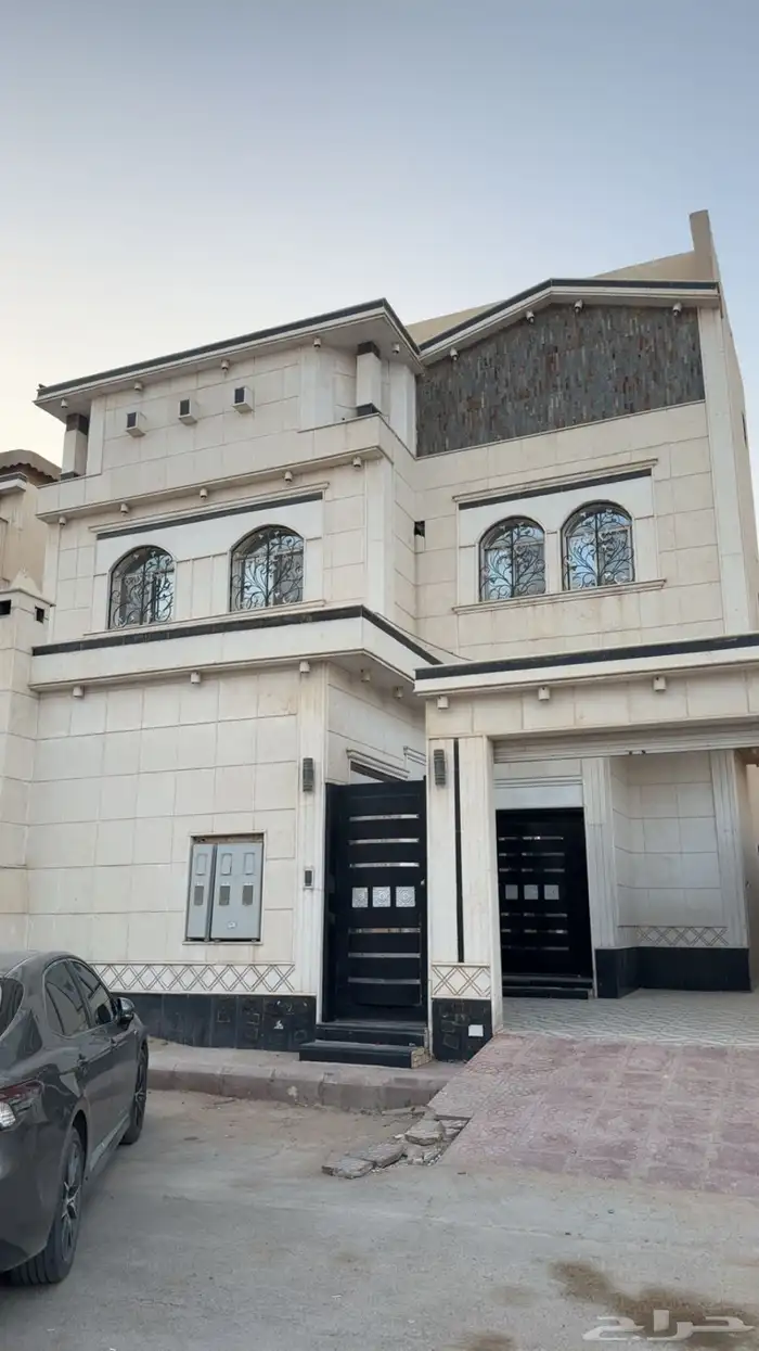 للايجار فله بالرمال 0
