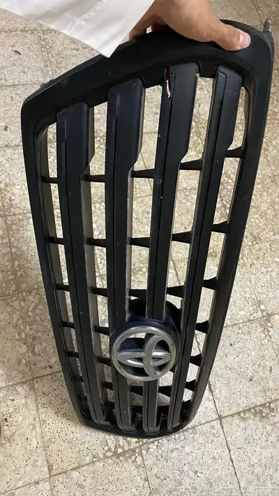 شبك لاندكروزر 2013 0