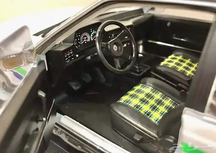 مجسم سيارة BMW ALPINA موديل 1984 9