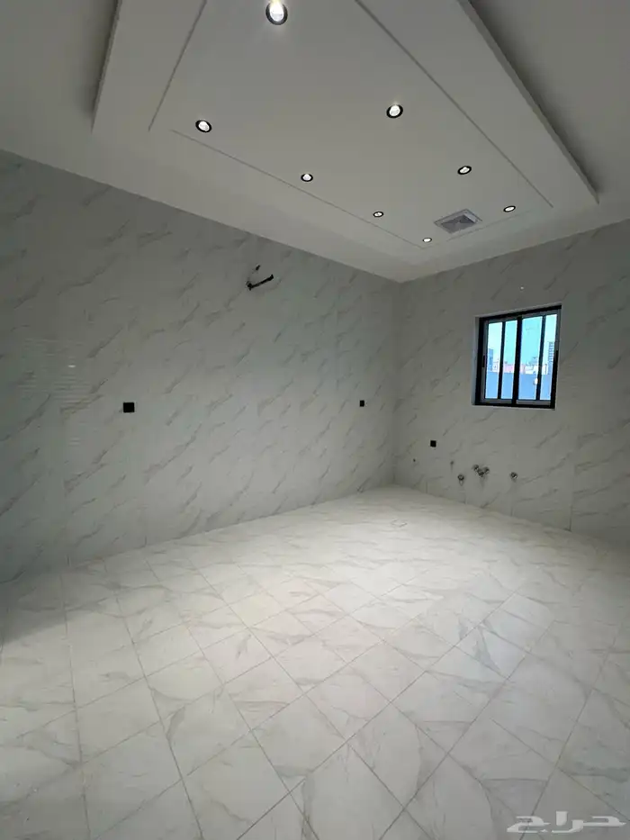 للبيع دور وملحق فاخرة جازان حي السويس 20