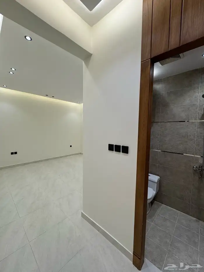 شقق علويه بأسعار مناسبة مخطط النرجس 14