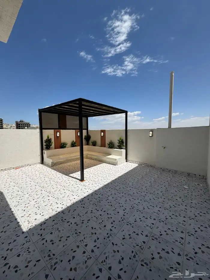 شقق علويه بأسعار مناسبة مخطط النرجس 27