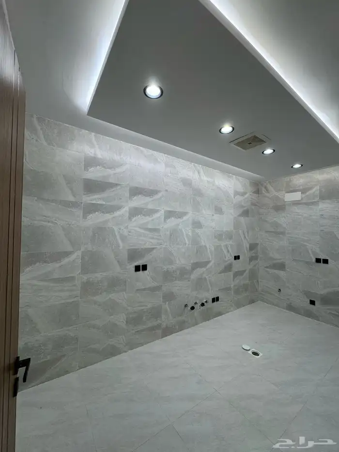 شقق علويه بأسعار مناسبة مخطط النرجس 22