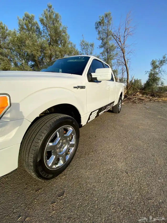 F150 32