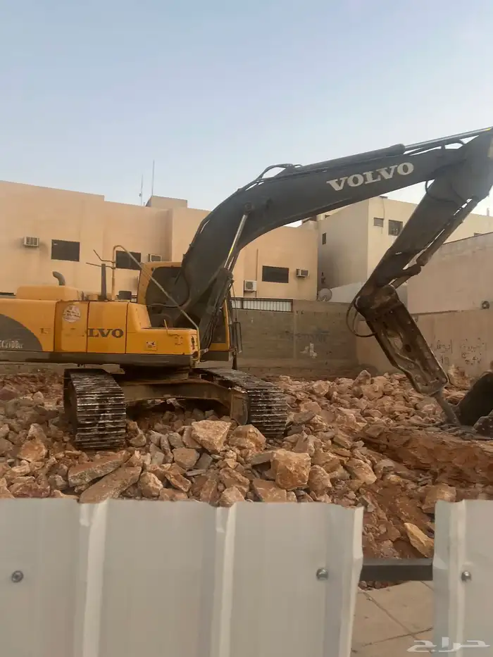 مقاول حفر وترحيل مقاول حفر ارض مقاول حفر وتمديد مقاول مشاري 2