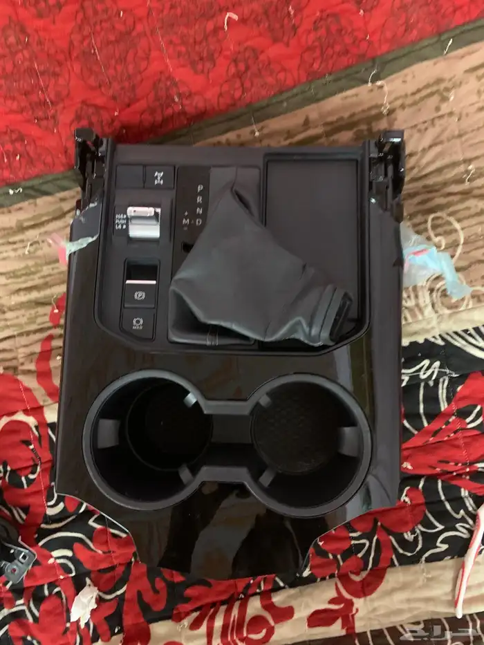 قطع وكاله صالون لند كلوزر 2024 8