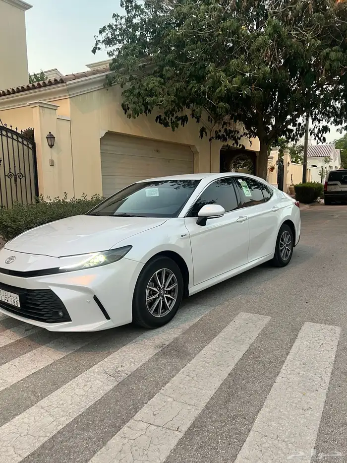 كامري 25 E هايبرد 0