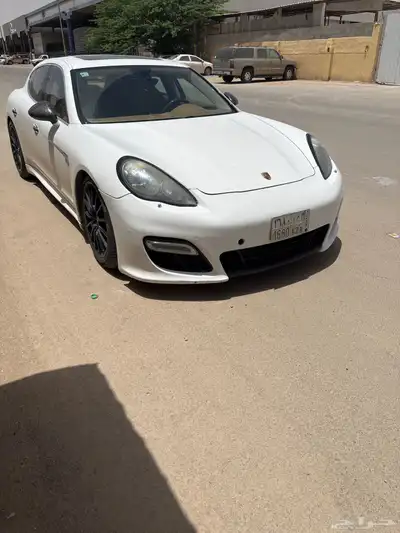للبيع بورش باناميرا 6