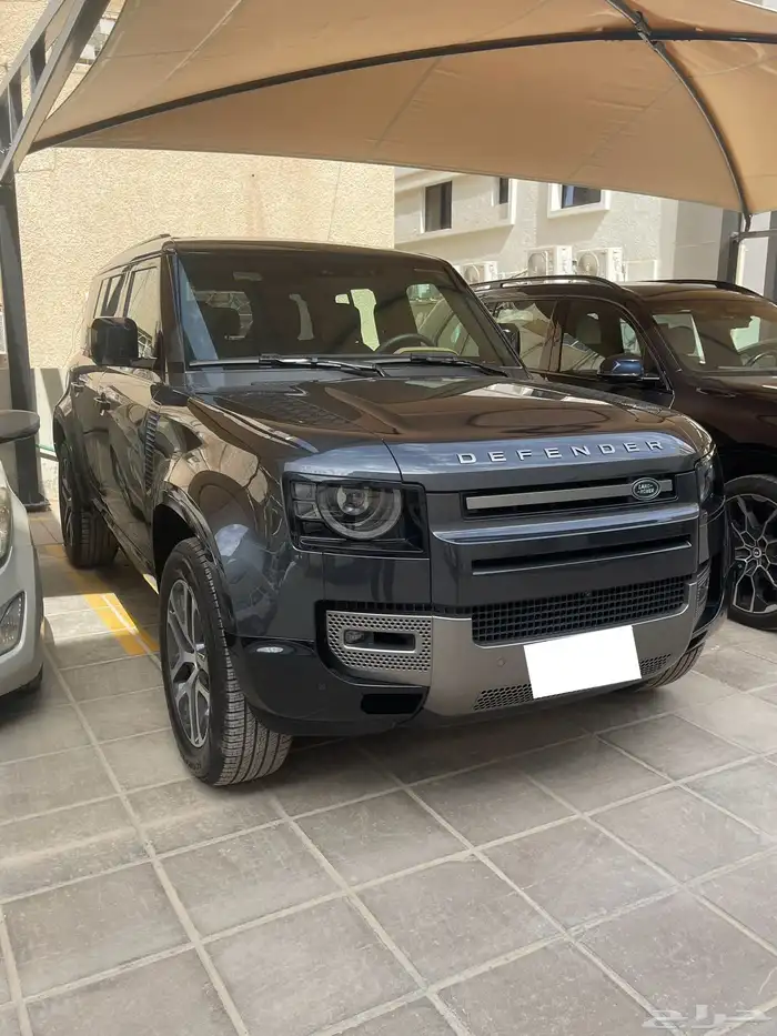 ديفندر طراز 110 اربع ابواب 2025 للتاجير بمدينة الرياض 1