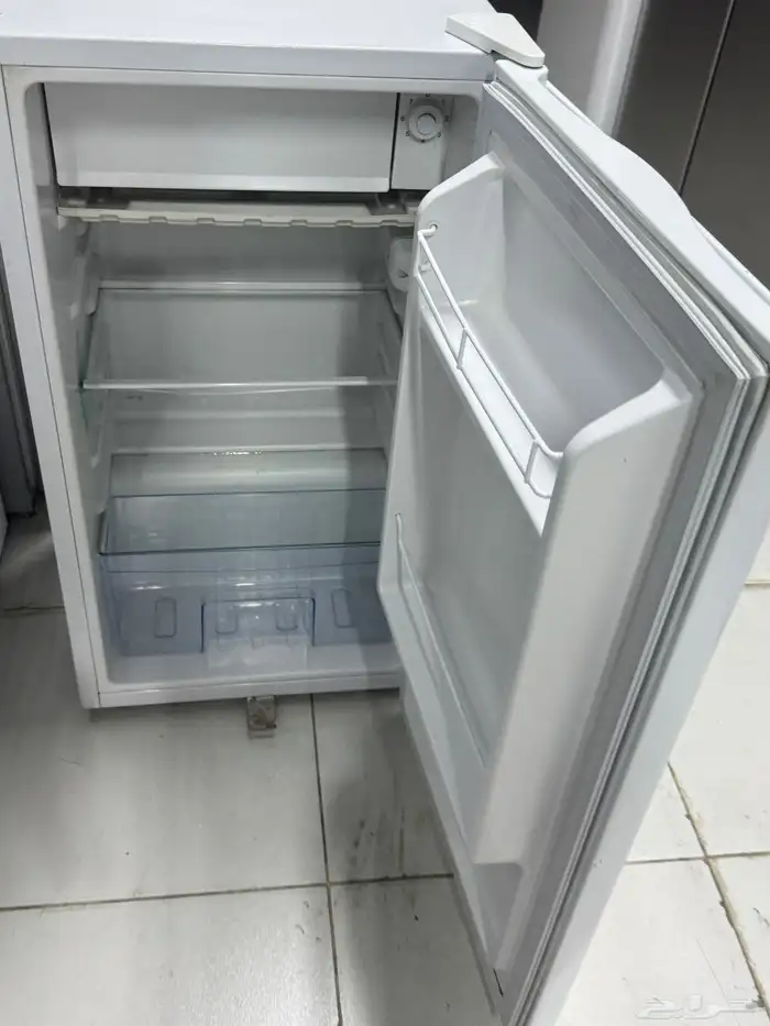 مكيف الشباك وشم machine ثلاجة فريزر أرضي فريزر حق بيبسي كل 4