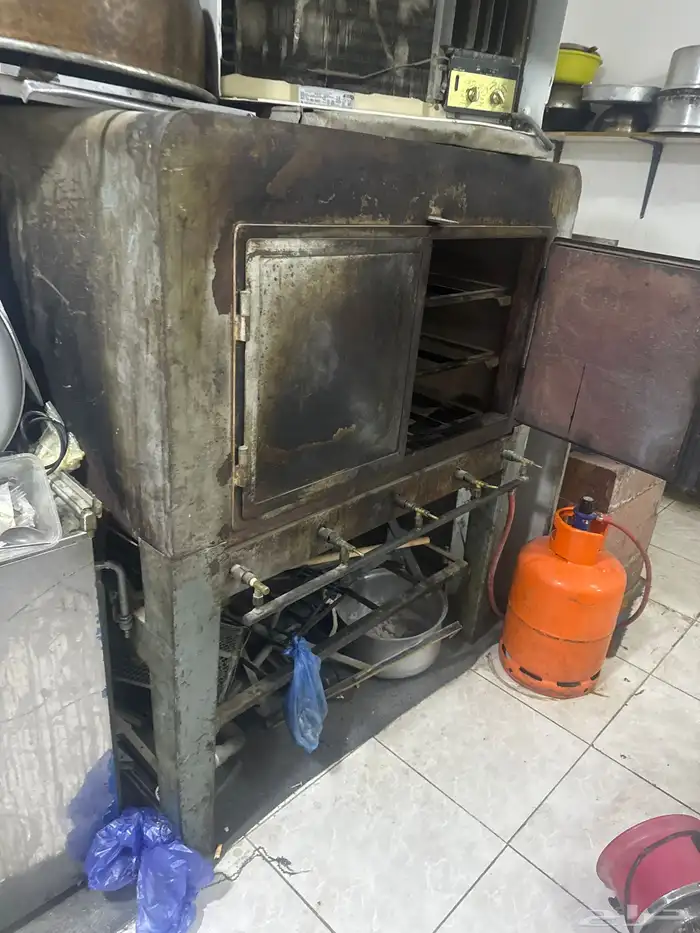 فرن معدات مطبخ براد فريزرحديدرخام غاز نحاس صواني غساله اثاث 9