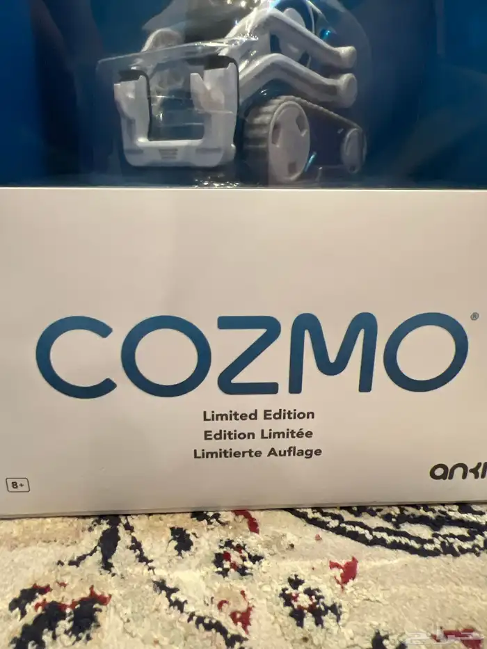 روبوت Cozmo إصدار محدود (Limited Edition) جديد بكرتونه  نادر 5