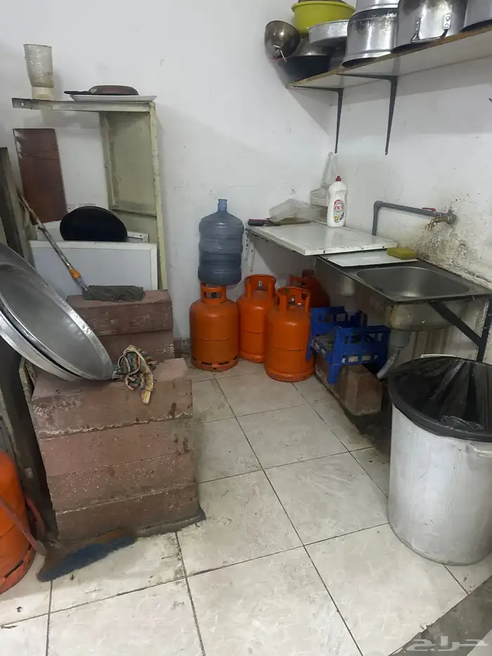 فرن معدات مطبخ براد فريزرحديدرخام غاز نحاس صواني غساله اثاث 20
