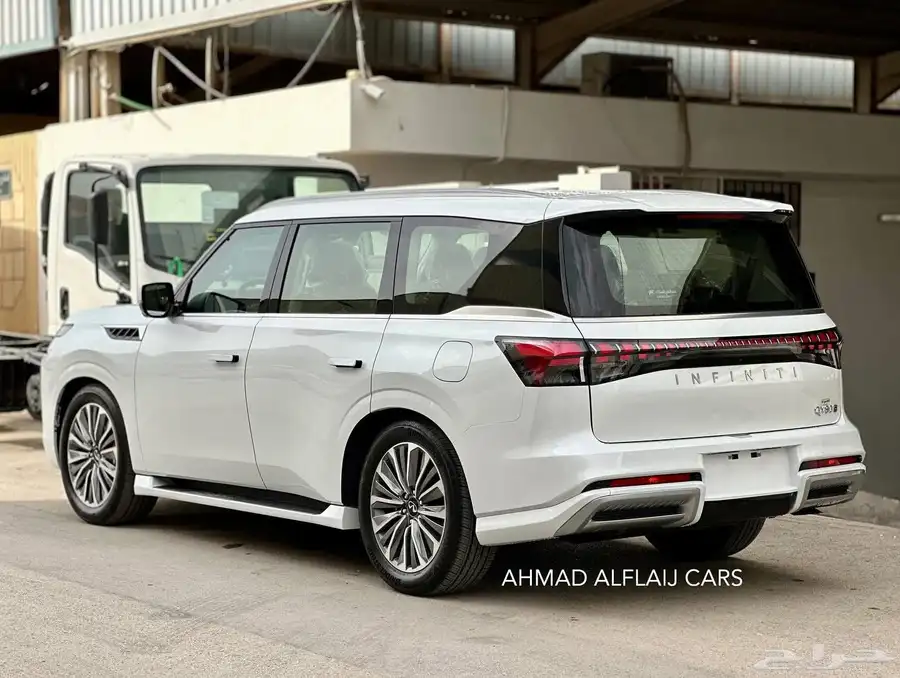 انفنيتي QX80. نص فل سينسوري سعودي 17