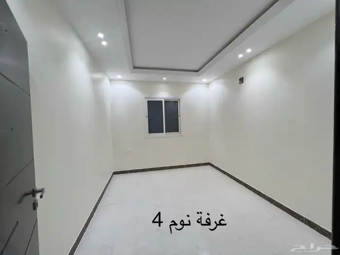 للبيع فيلا بحي الرمال مساحه 200م 8