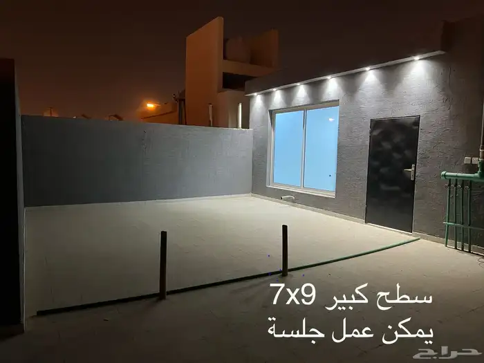 للبيع فيلا بحي الرمال مساحه 200م 5