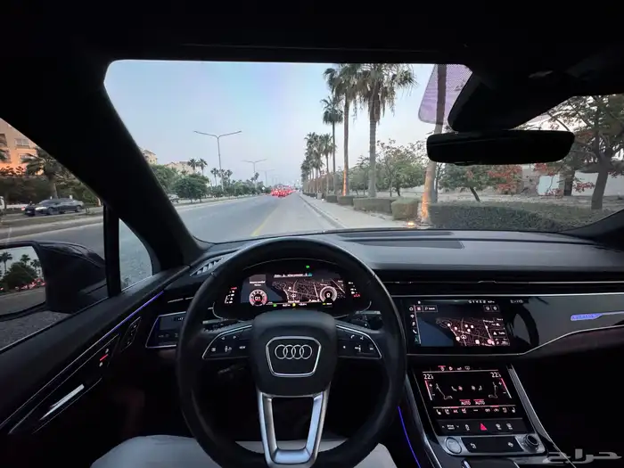 Audi Q7 2020 S-LINE اودي كيو7 12