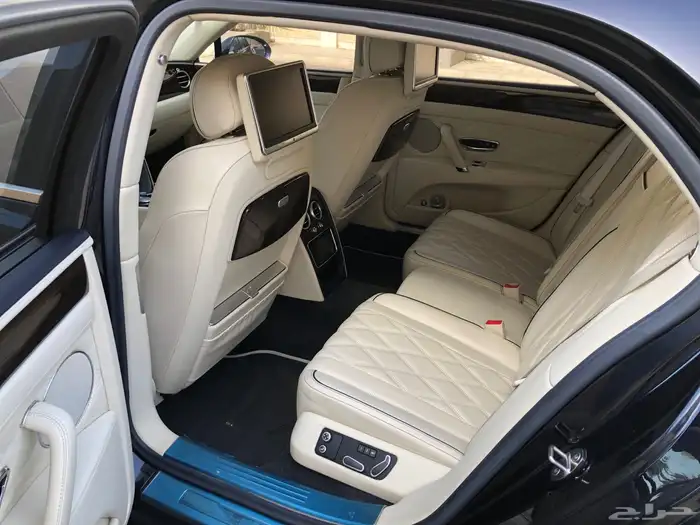 بنتلى فلاينج سبير V12 مولينير بحالة الجديد 2014 5