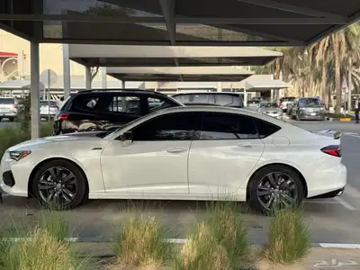 للبيع هوندا 8