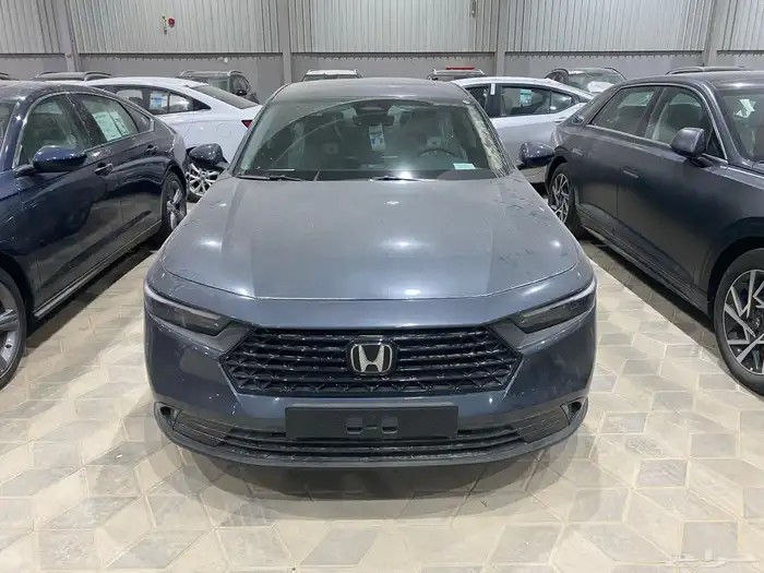 هوندا اكورد EX نص فل سعودي 2025 5