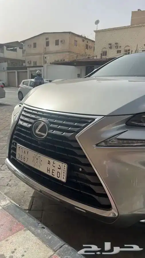 قاعده لوحه طويله لأغلب السيارات 13