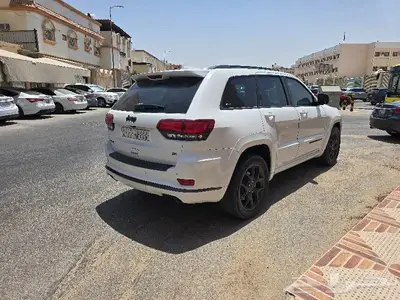 Jeep Grand Cherokee جيب جراند شيروكي 2019 S 4