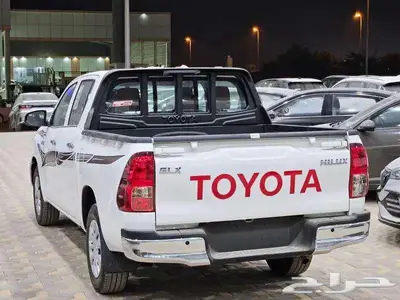 هايلوكس غمارتين GLX طيس بنزين 2025 كاش وبنك 13