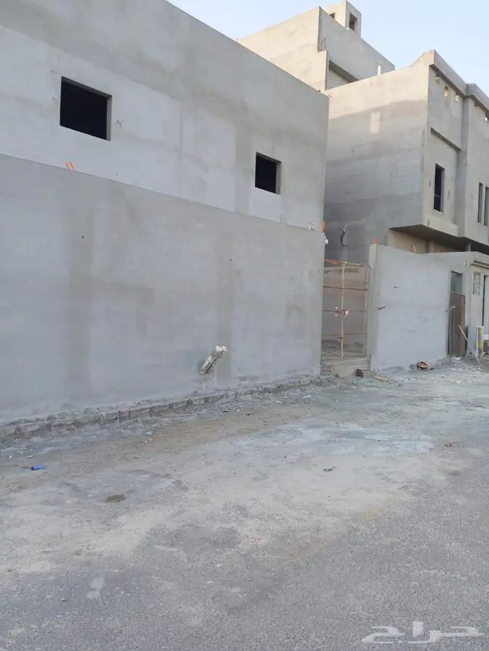 فلة عظم للبيع بجدة بحي الرياض 3