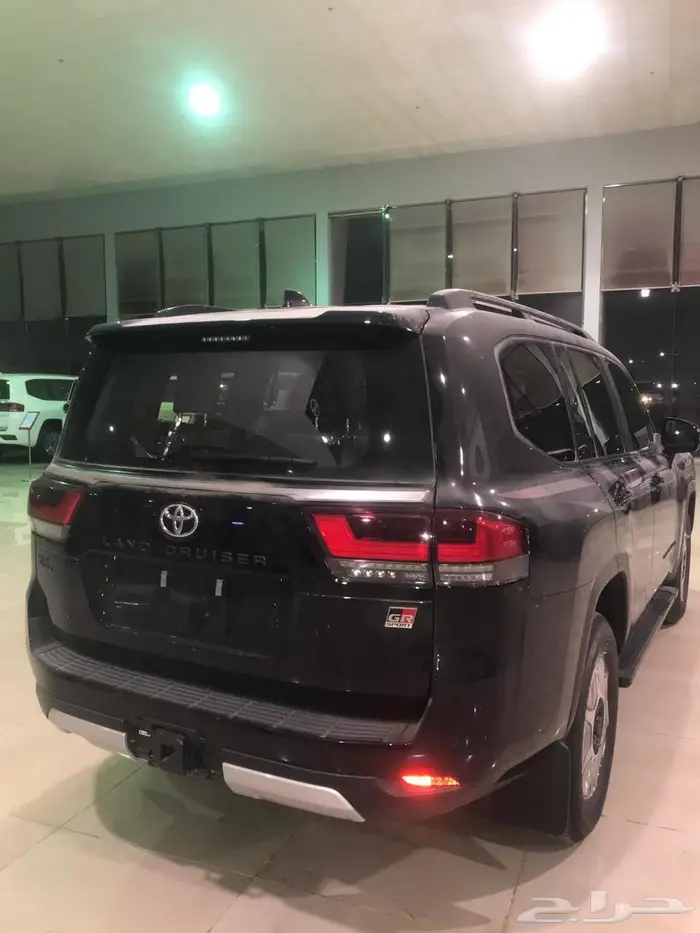 وارد اليحيى GR-Sبنزين 3.5 لتر توين تيربو فل ردار داخلي جلد 5