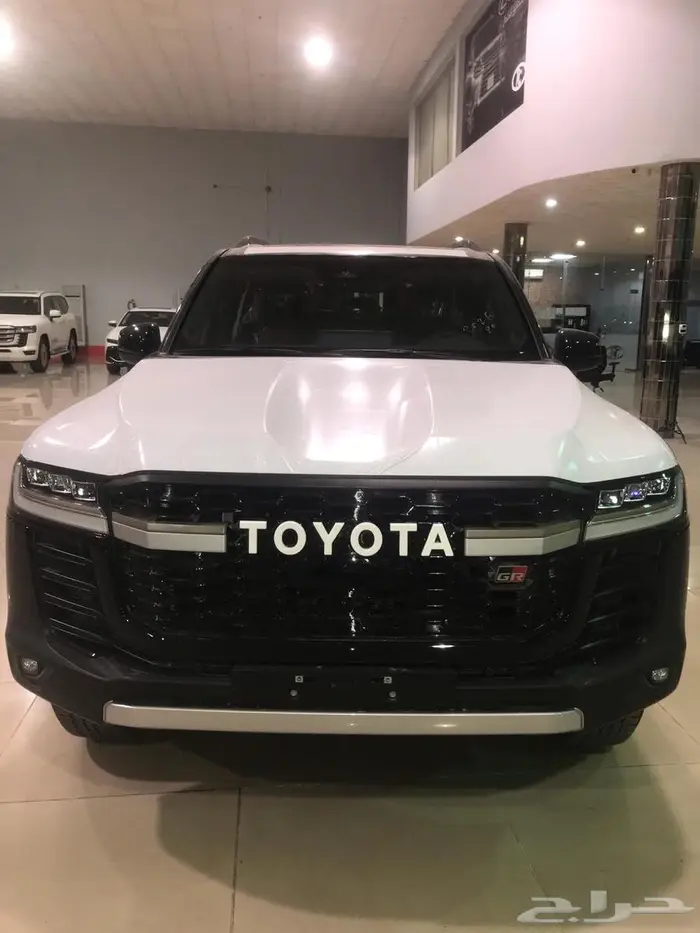 وارد اليحيى GR-Sبنزين 3.5 لتر توين تيربو فل ردار داخلي جلد 0
